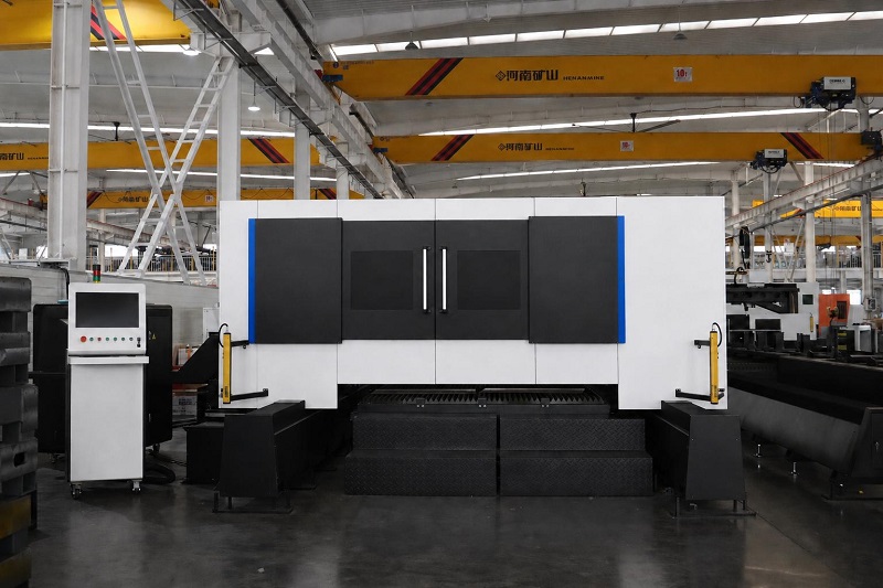 Bakit Gumamit ng Malaking Format Beam Surround Cutting Machine?